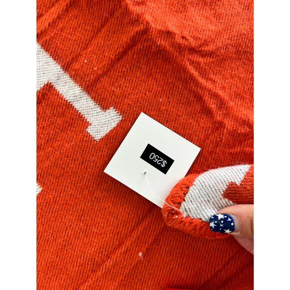 H Blanket Orange White NWT - Picture 4 of 10
